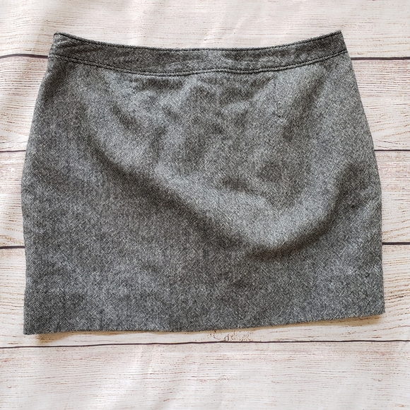 Old Navy Black White Wool Mix Mini Skirt 6 - Picture 9 of 9
